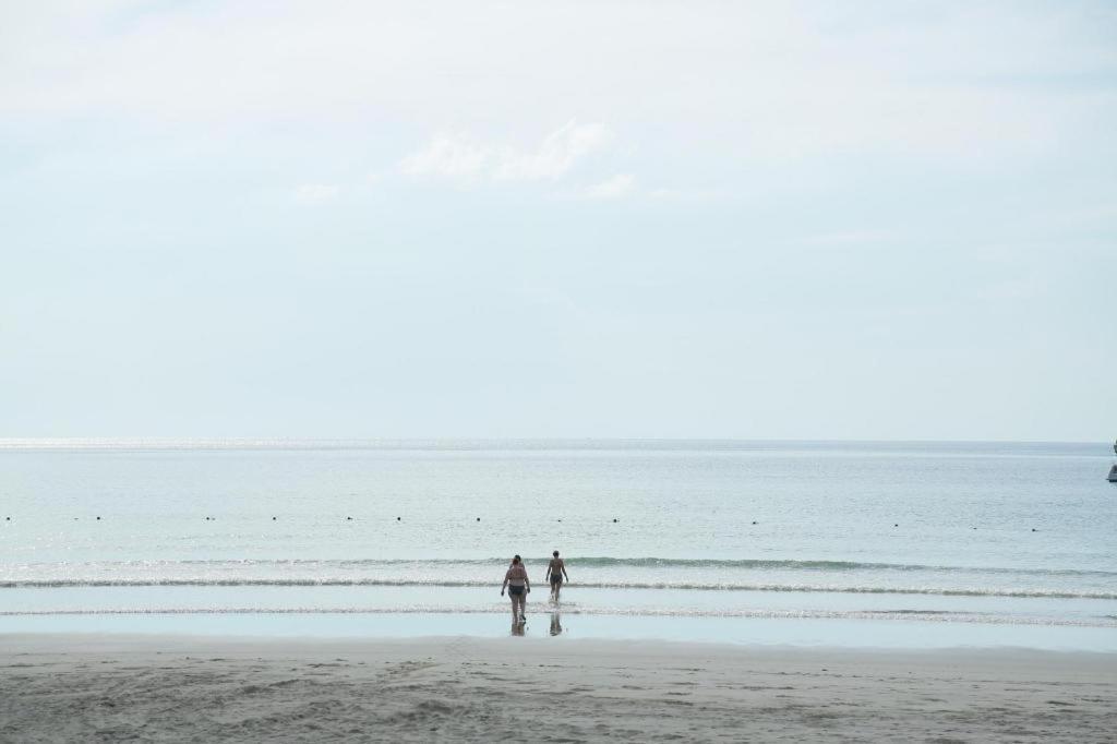 Ngwe Saung Yacht Club & Resort Ngwesaung Eksteriør bilde